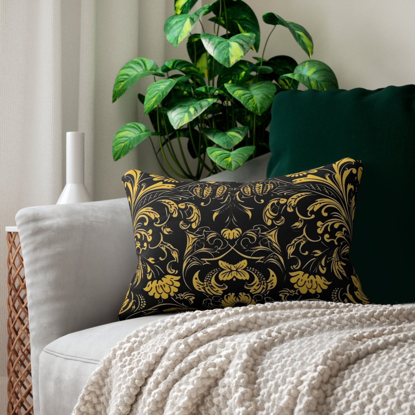 Lumbar Pillow With Pillow Insert In Jacobean Pattern 20"x14"
