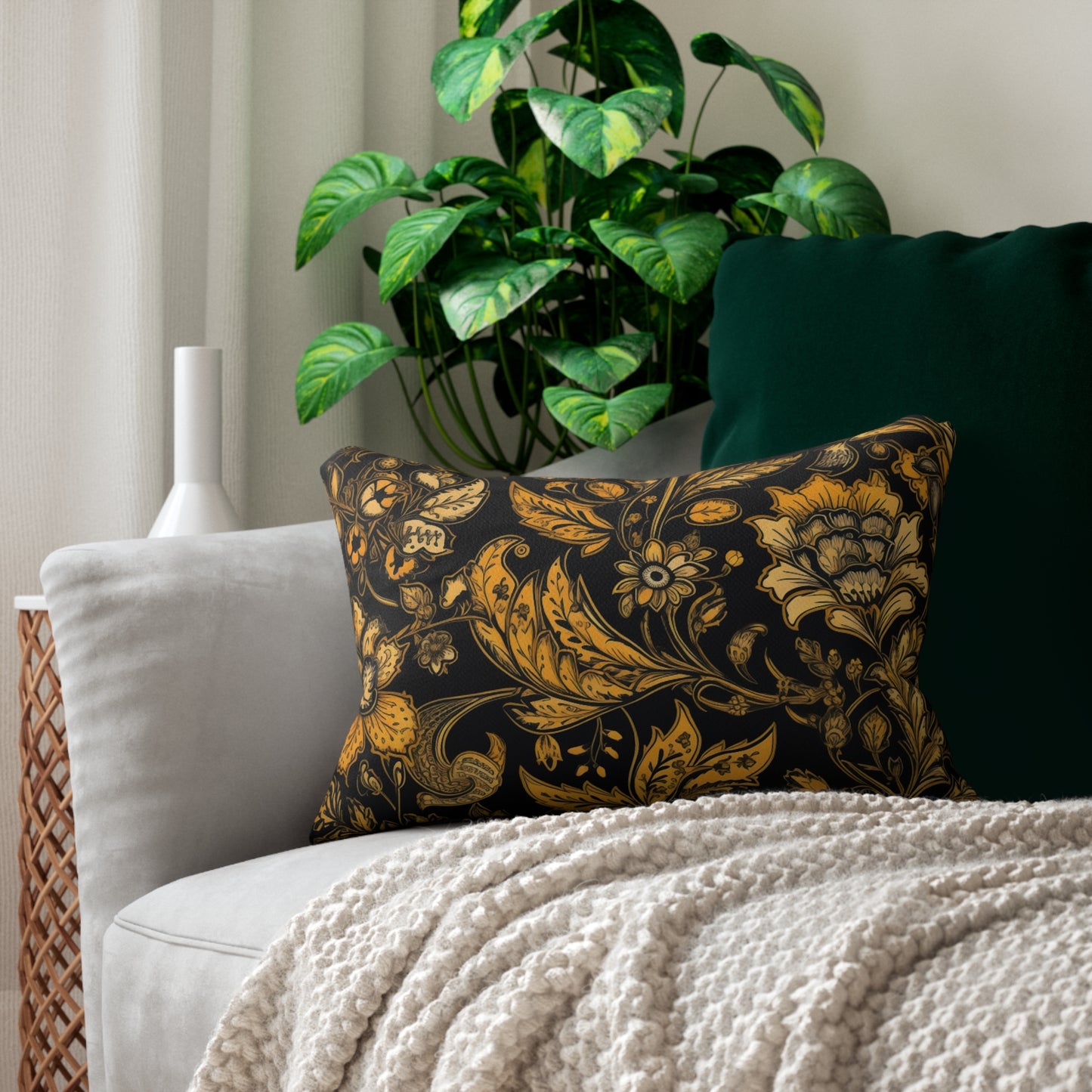 Lumbar Pillow With Pillow Insert In Jacobean Pattern 20"x14"
