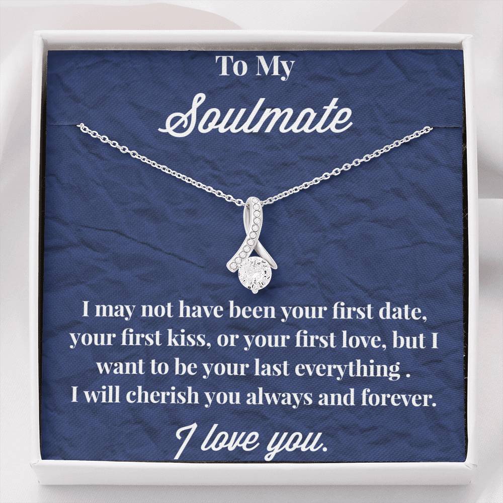 To My Soulmate Alluring Beauty Necklace