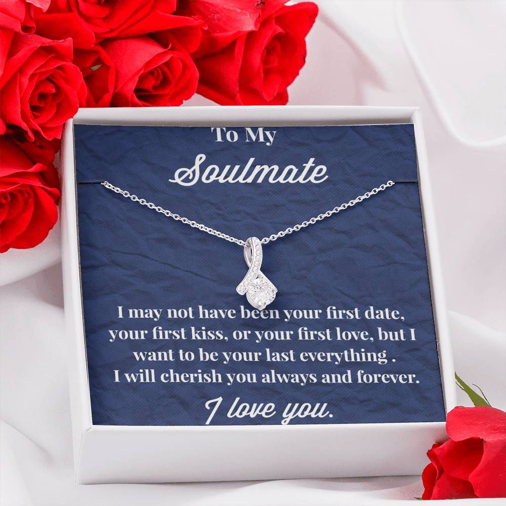 To My Soulmate Alluring Beauty Necklace