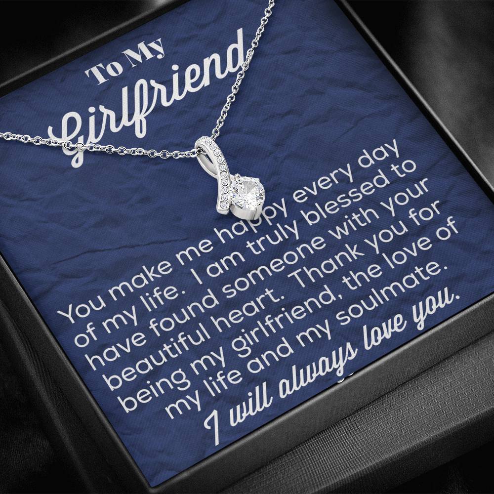 To My Girlfriend Alluring Beauty Necklace