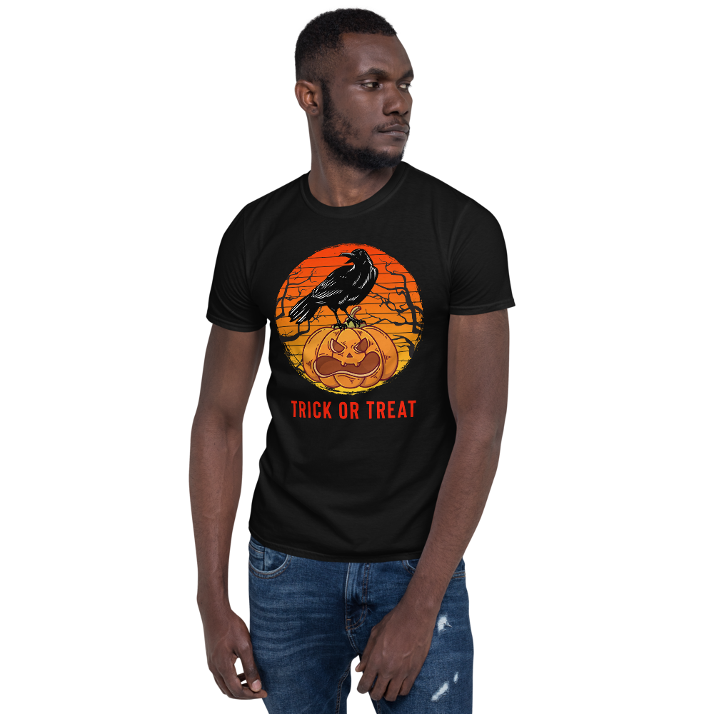 Halloween Trick Or Treat T-Shirt - Halloween Black Crow On Pumpkin
