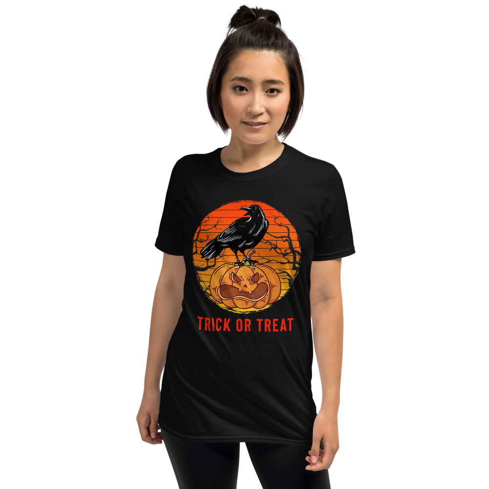 Halloween Trick Or Treat T-Shirt - Halloween Black Crow On Pumpkin