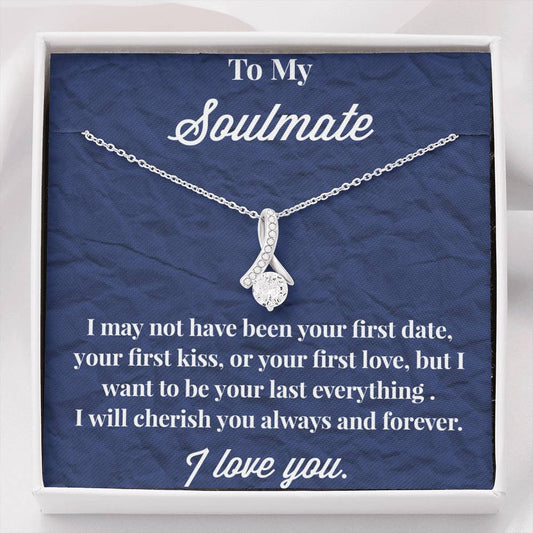 To My Soulmate Alluring Beauty Necklace