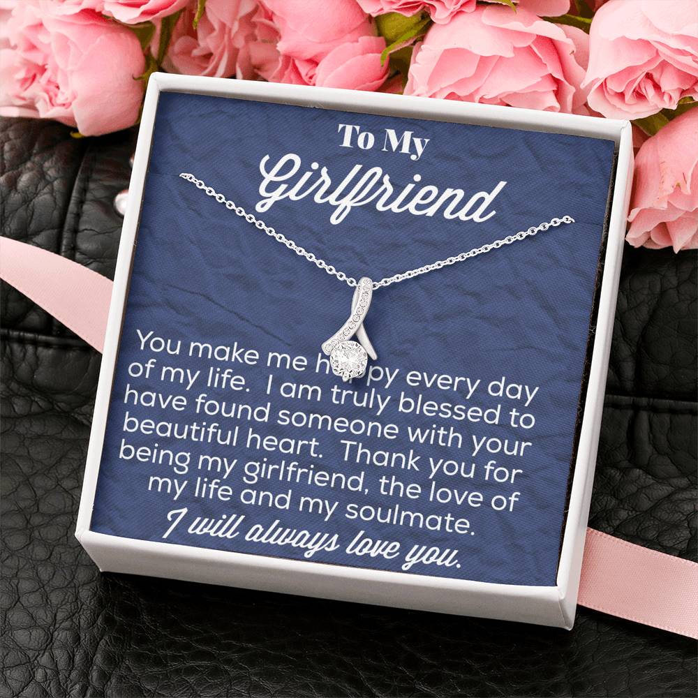 To My Girlfriend Alluring Beauty Necklace