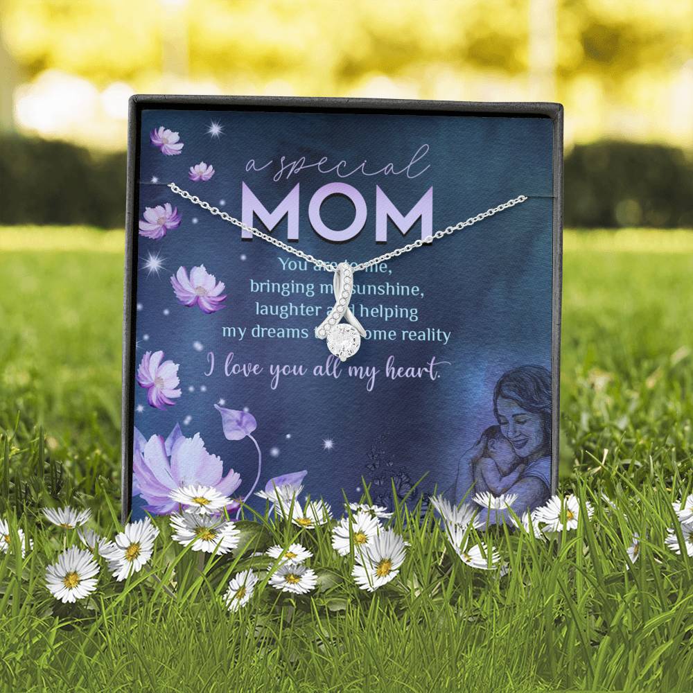 A Special Mom Alluring Beauty Necklace